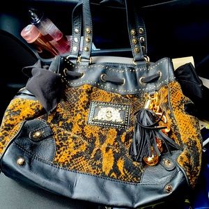 Juicy Couture purse And key chains
